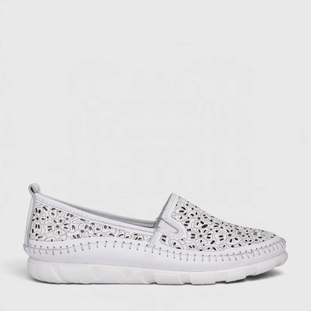 White Cabello Camden slip-on shoes featuring a sleek design and comfortable fit, perfect for casual wear.