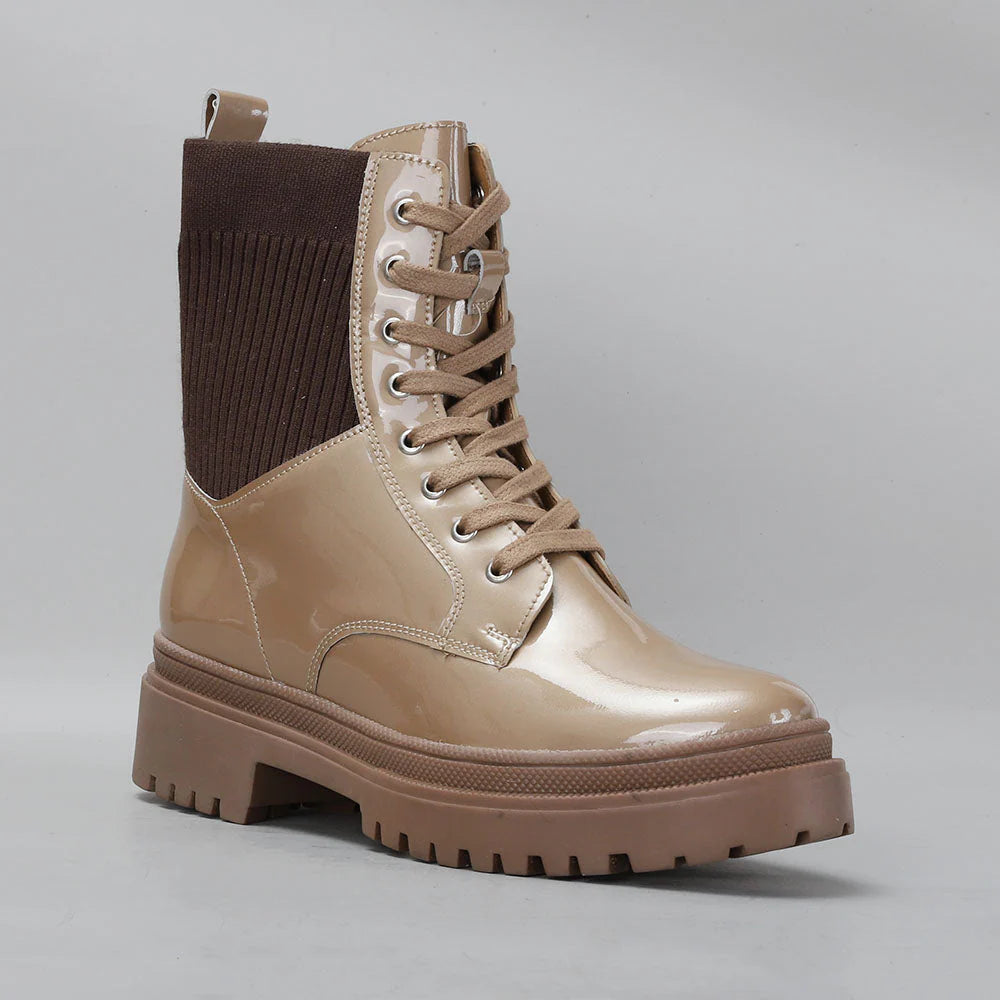 LE SANSA Candy Blush Patent Boots with chunky sole and ankle height, featuring a glossy finish and stylish design.