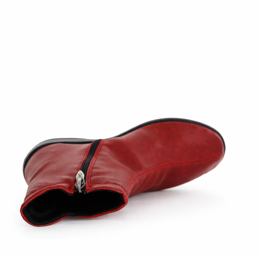 Arcopedico Paluma Cherry boots featuring a stylish ankle-high design in deep cherry red leather.