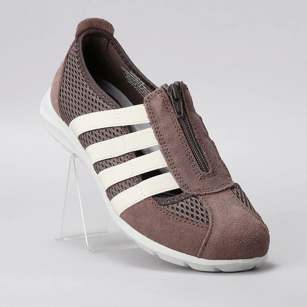 CC Resorts Christine casual sandals in taupe and cream with a sleek design, perfect for everyday wear.