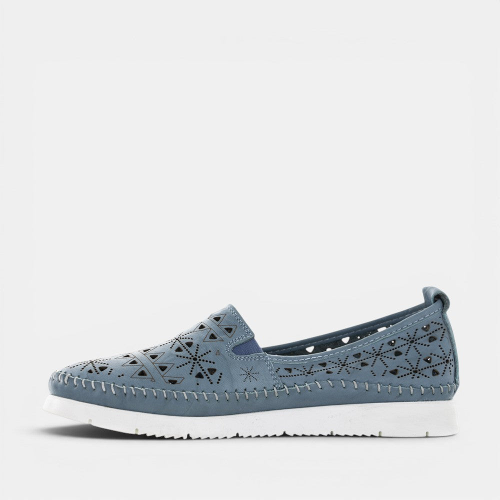 CABELLO Clear Denim slip-on shoes with transparent denim design and white sole, casual style for everyday wear