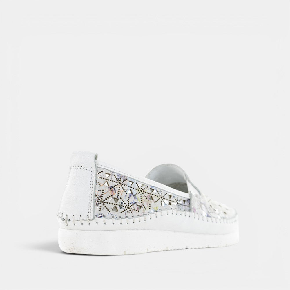 CABELLO Clear White Print slip-on shoes featuring a sleek white design with bold print details, casual footwear for everyday wear.