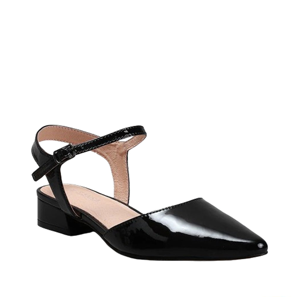 Le Sansa Coralie black patent sandals with ankle straps and open toe design, featuring shiny patent finish.