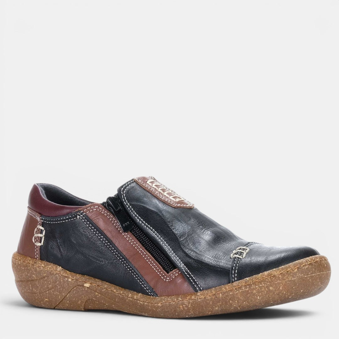 Black CABELLO 7311-307 casual shoes, stylish and comfortable, shown in a close-up image.