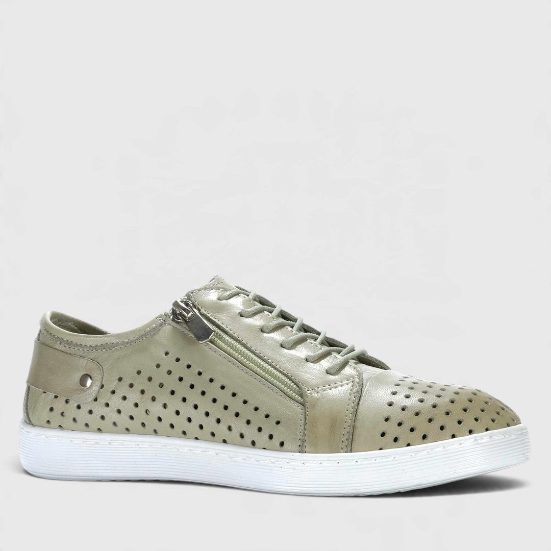 Pistachio-colored Cabello EG17 sneakers with white soles and sleek design, featuring lace-up closure and modern style.