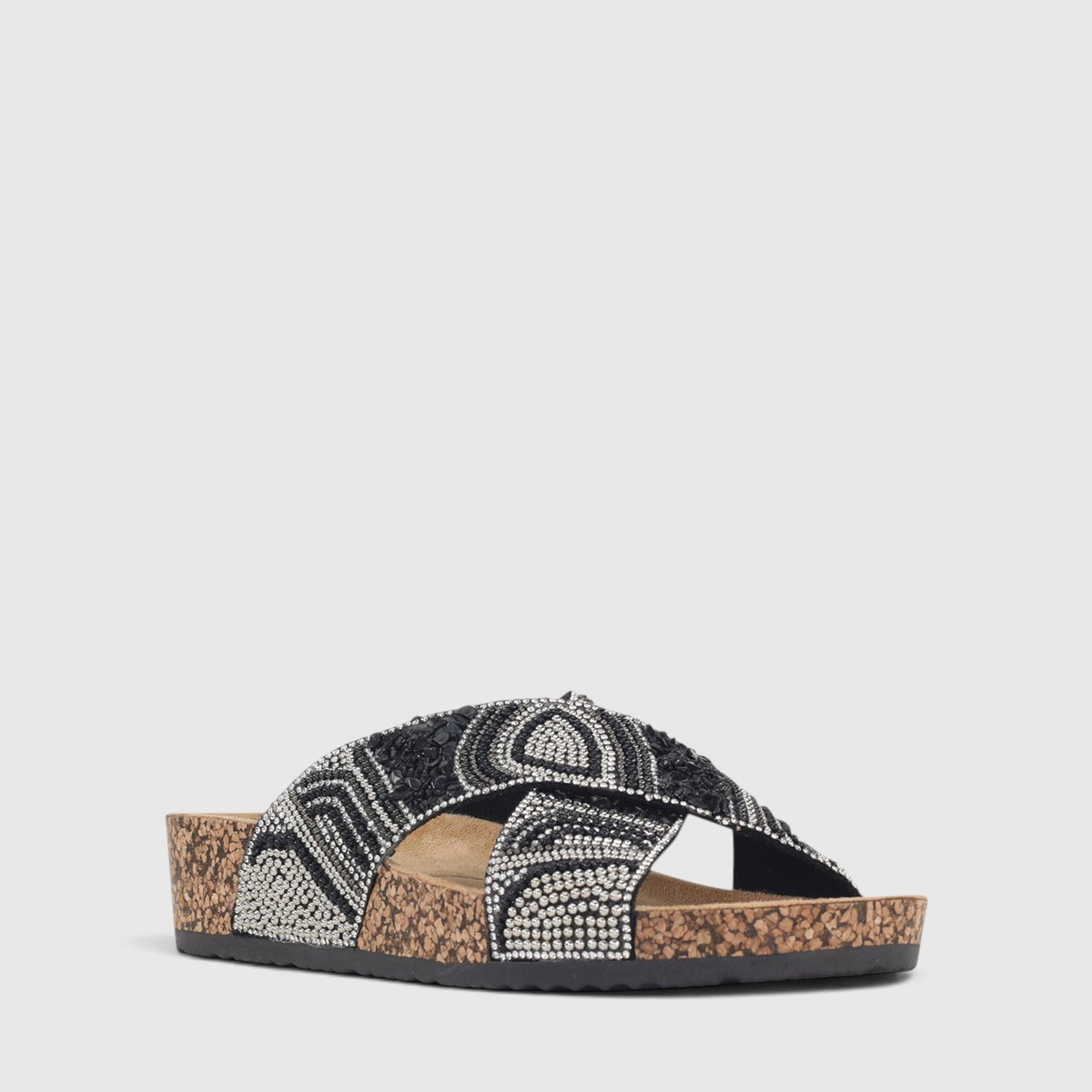 Black Los Cabos Capri slippers with a sleek, comfortable design, ideal for casual wear and relaxed indoor use.