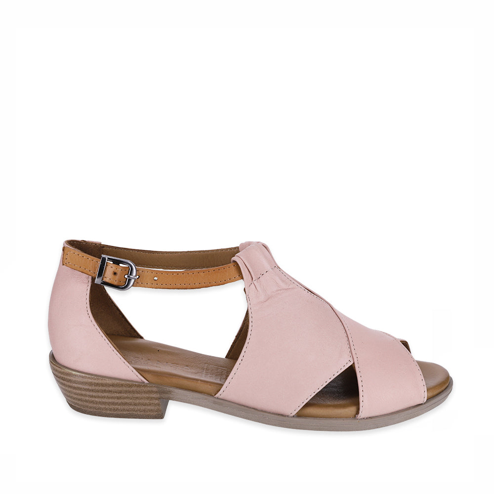 Le Sansa Digby Tan Sandals with blush accents, featuring open-toe design and adjustable straps for a stylish, comfortable fit.