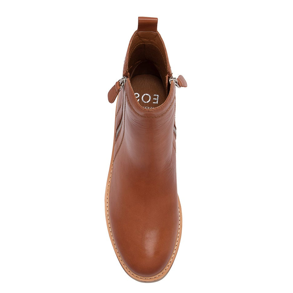 Eos Parson Brandy boots in tan leather with lace-up design and rugged sole, stylish footwear by Eos.
