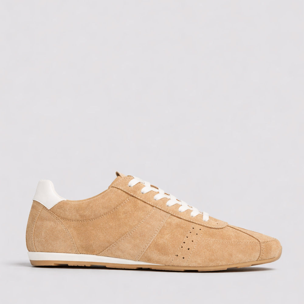 Eos EOS JAS Sand sneakers with beige and white color blocking, casual athletic shoes for comfortable everyday wear