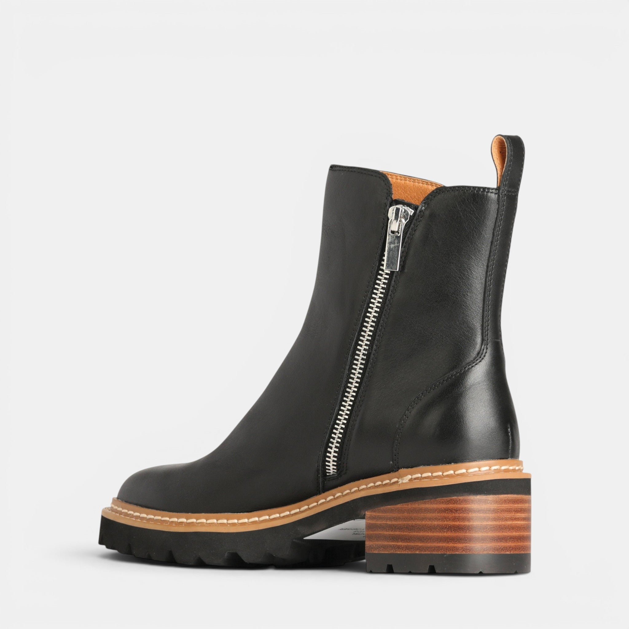 Black EOS Lindira boots with a sleek design, featuring a smooth leather finish and stylish ankle height.