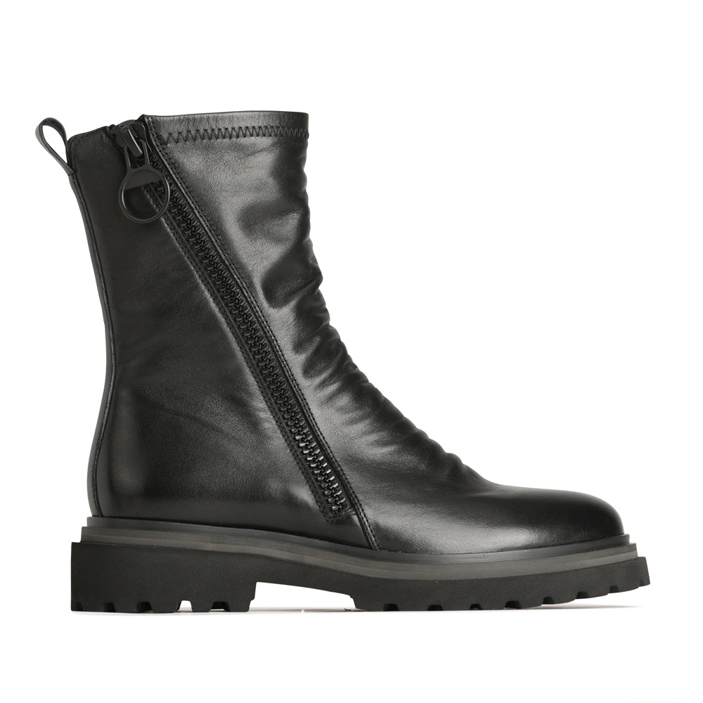 EOS SKARLET BLACK Women Boots - Zeke Collection NZ