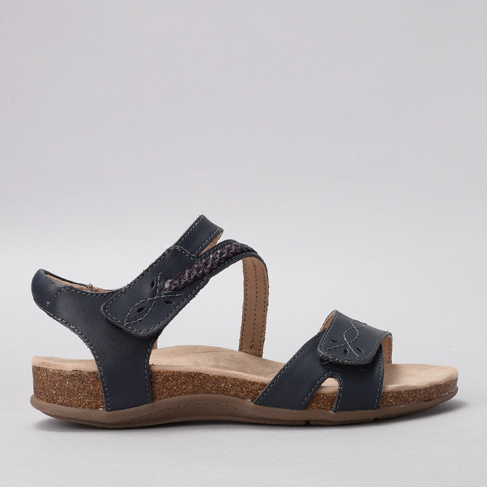CC RESORTS FERRO NAVY Women Sandals - Zeke Collection NZ