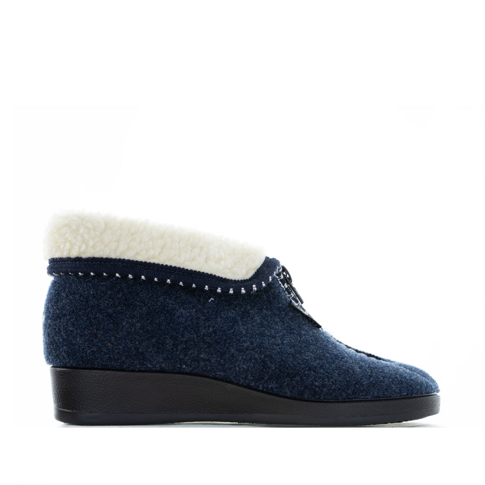 FLY FLOT Q3U04 IW BLU Women slippers - Zeke Collection NZ