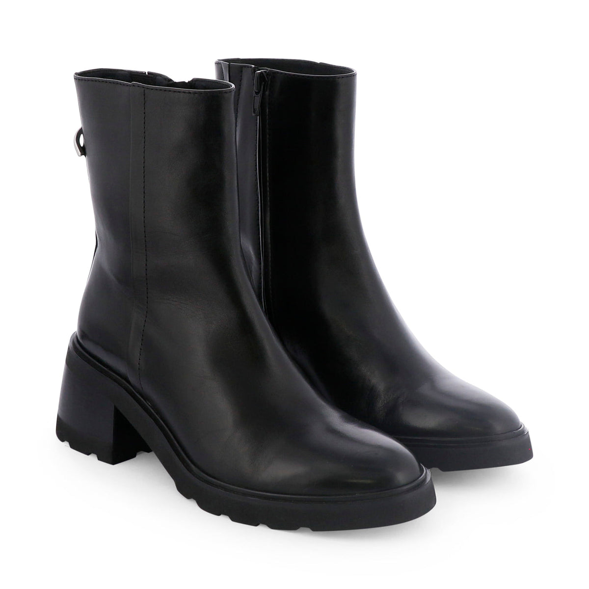 Eos Finley black boots with sleek design and smooth finish, featuring a rounded toe and low heel.