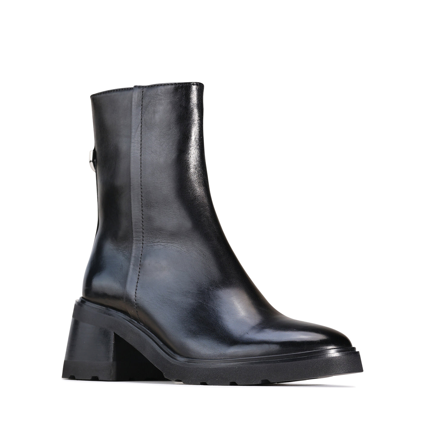 EOS Finley black boots with sleek leather design and ankle-high style, perfect for casual or dressy outfits.
