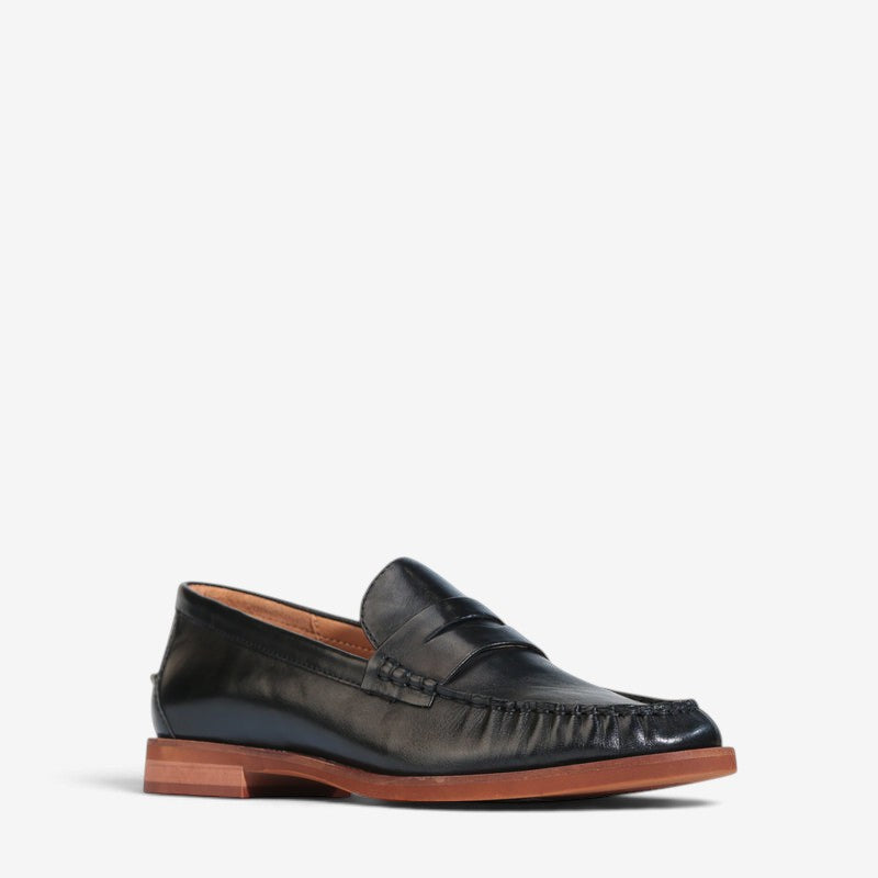 Black EOS Forte loafers showing sleek leather upper and classic slip-on design, perfect for casual or formal wear.