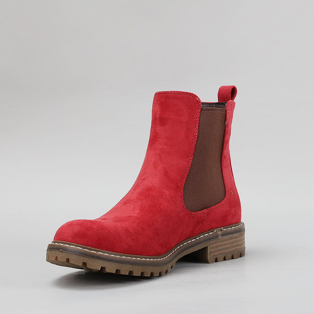 CC Resorts Gamilia red boots with a southwestern-inspired design, featuring a stylish and vibrant look.