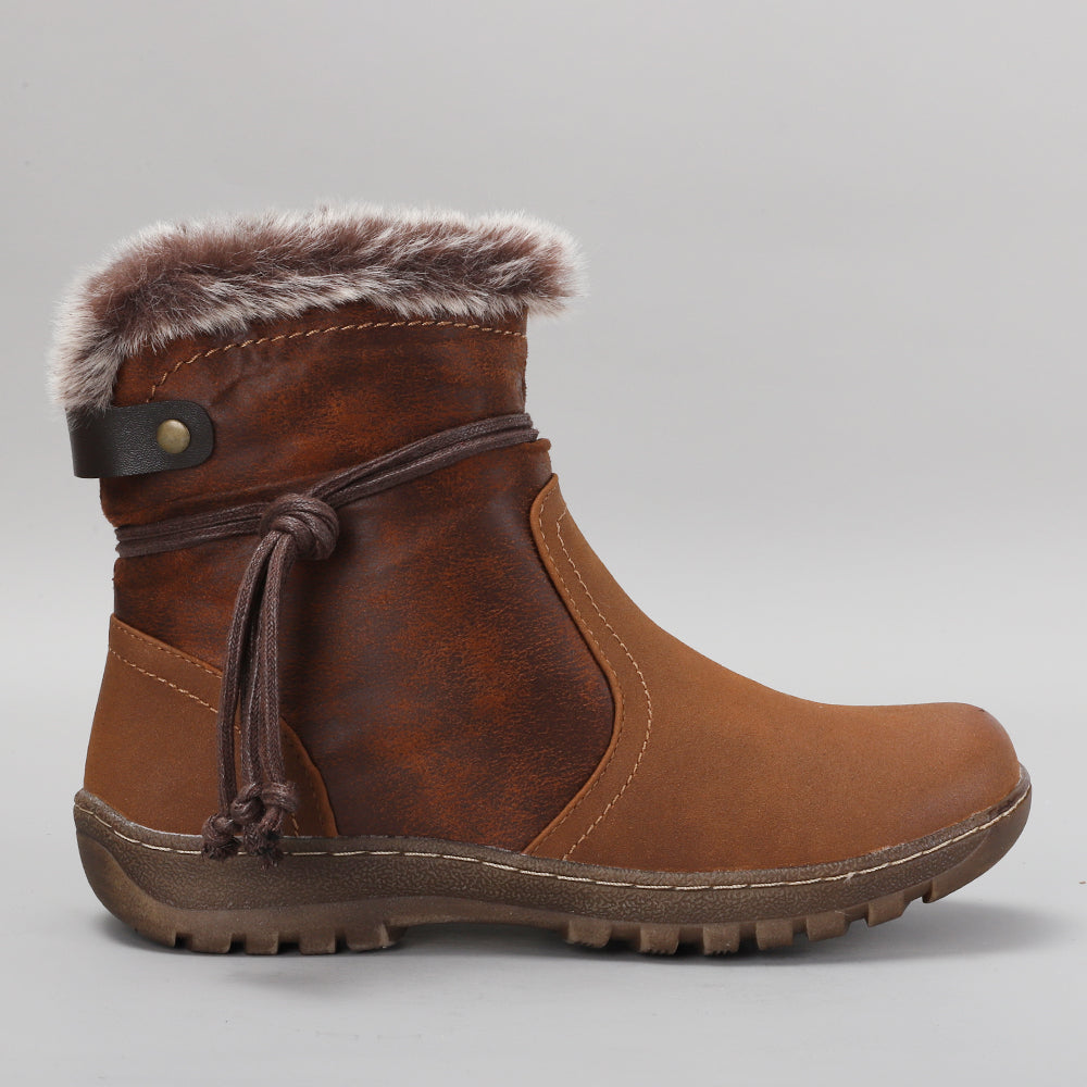 CC Resorts Gemma brown boots with ankle-high design, rounded toe, and stylish stitching details for a versatile look.