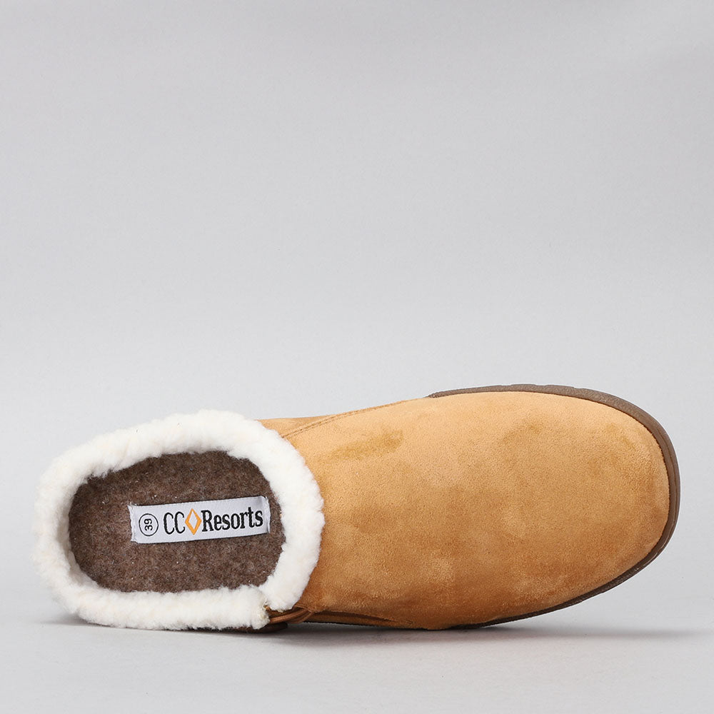CC Resorts Glen Chestnut slippers with soft fabric upper and cushioned sole, designed for comfortable indoor wear.