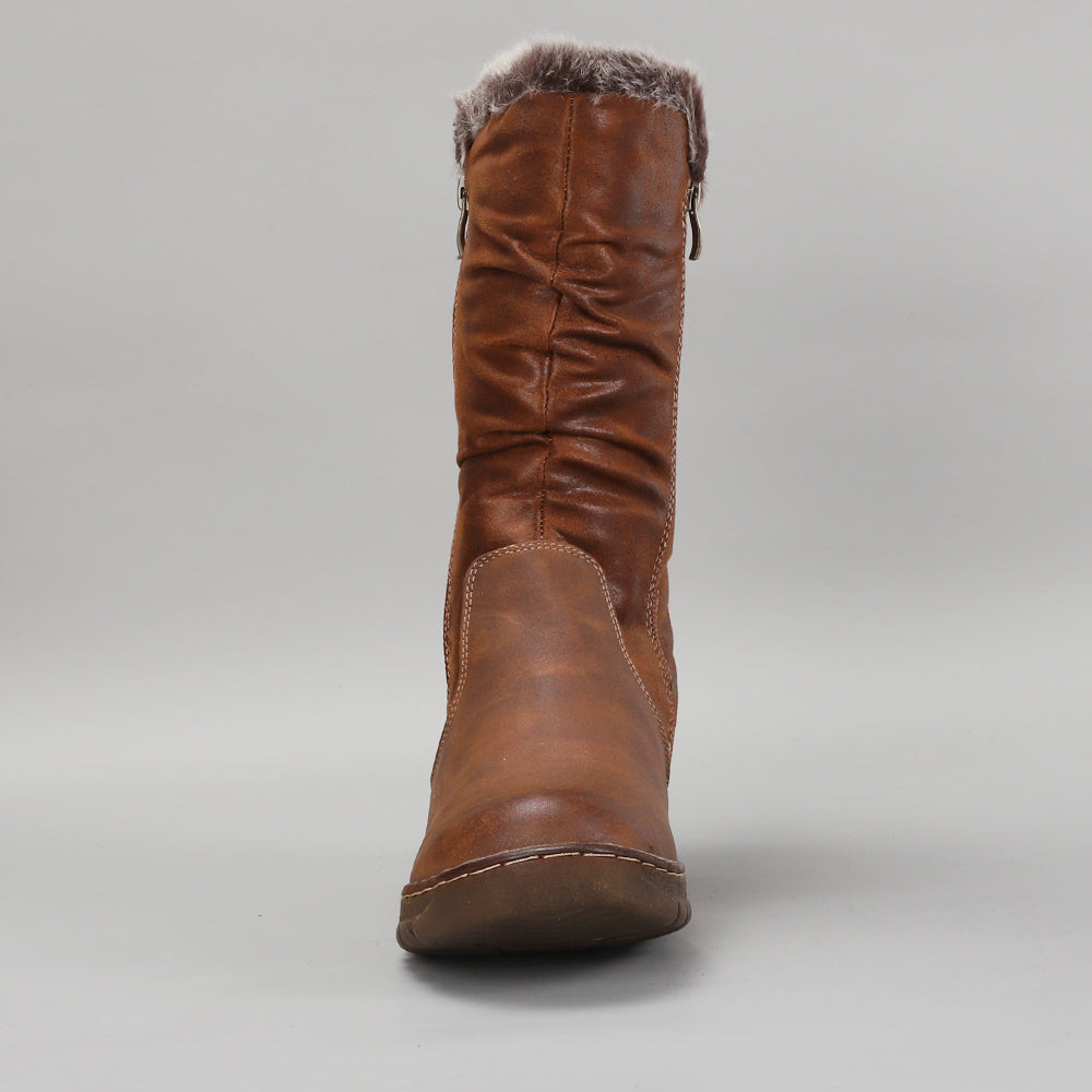 CC Resorts Goose Brown boots featuring a stylish design, brown leather finish, and comfortable ankle height.