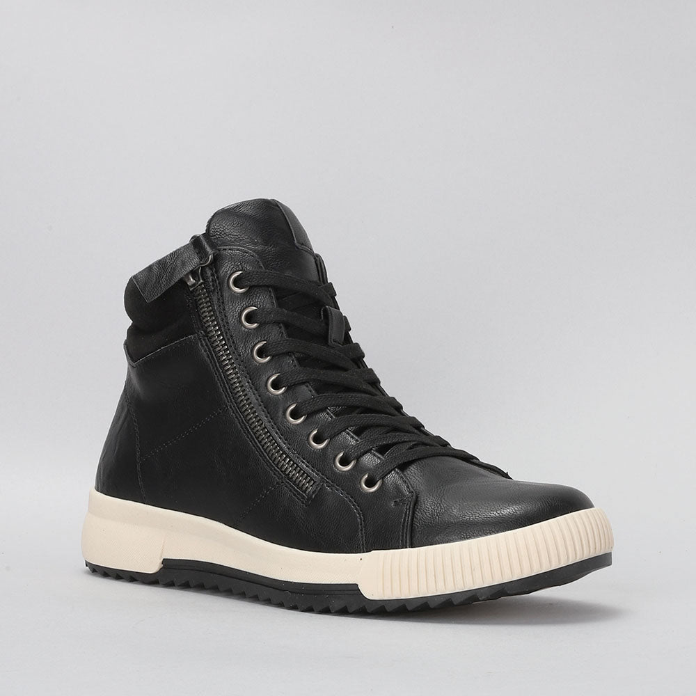 CC RESORTS GUMI BLACK Women Boots - Zeke Collection NZ