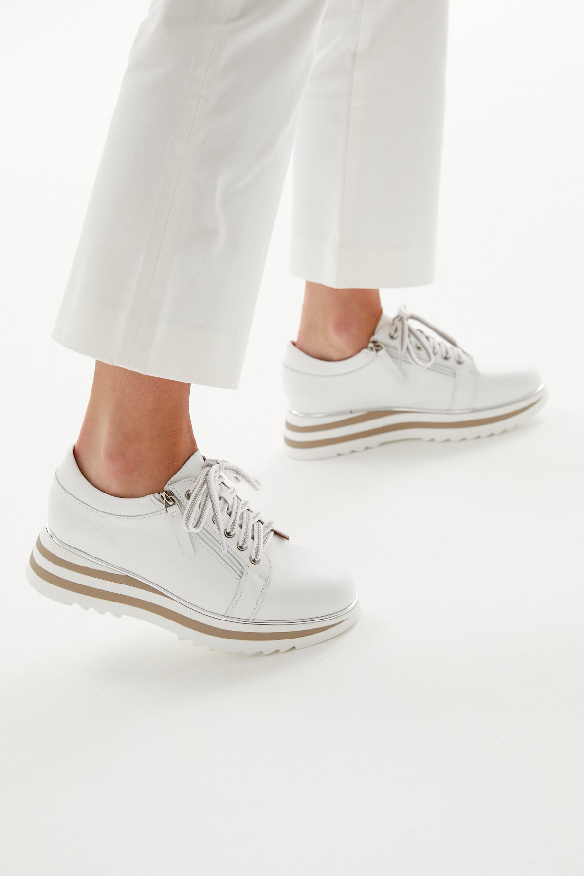 ALFIE & EVIE HOSTING WHITE Women Sneakers - Zeke Collection NZ