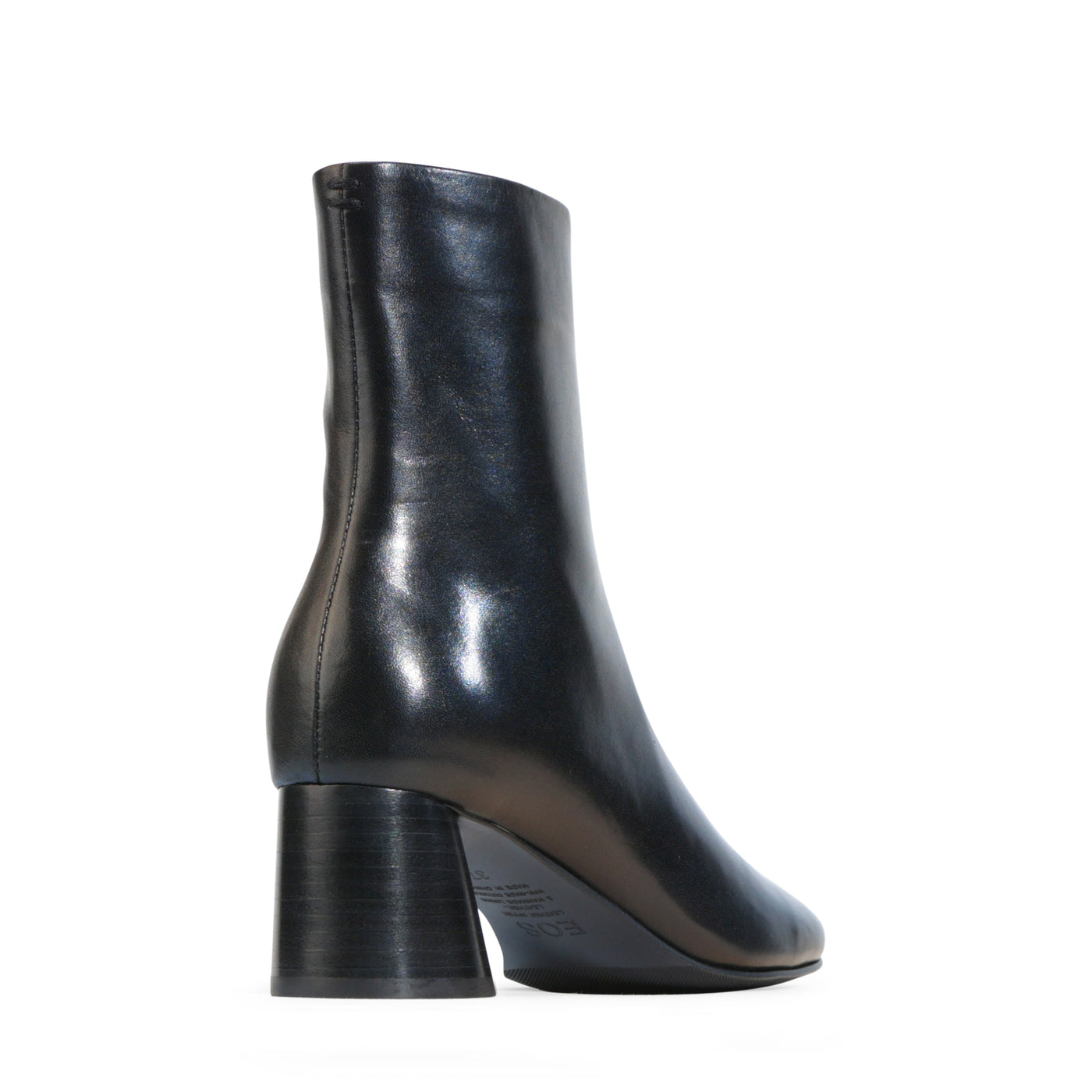 Black EOS Harlyn boots with sleek design and sturdy soles, perfect for casual or stylish everyday wear.