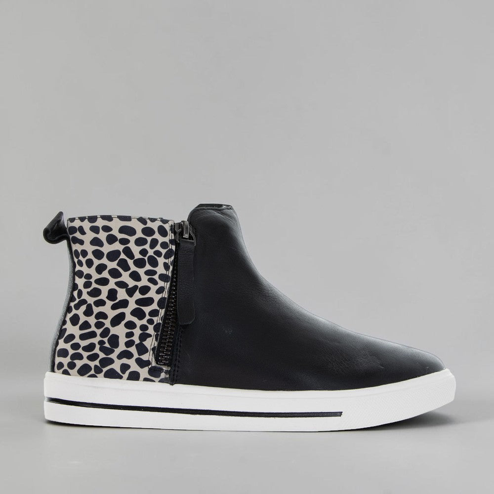 LE SANSA INDO BLACK LEOPARD