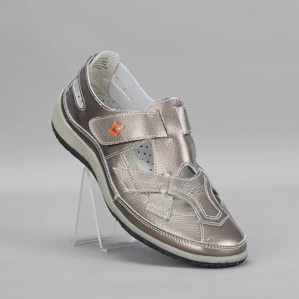 CC RESORTS Jackie flats in pewter color, featuring a sleek design and comfortable fit, perfect for casual and dressy occasions.