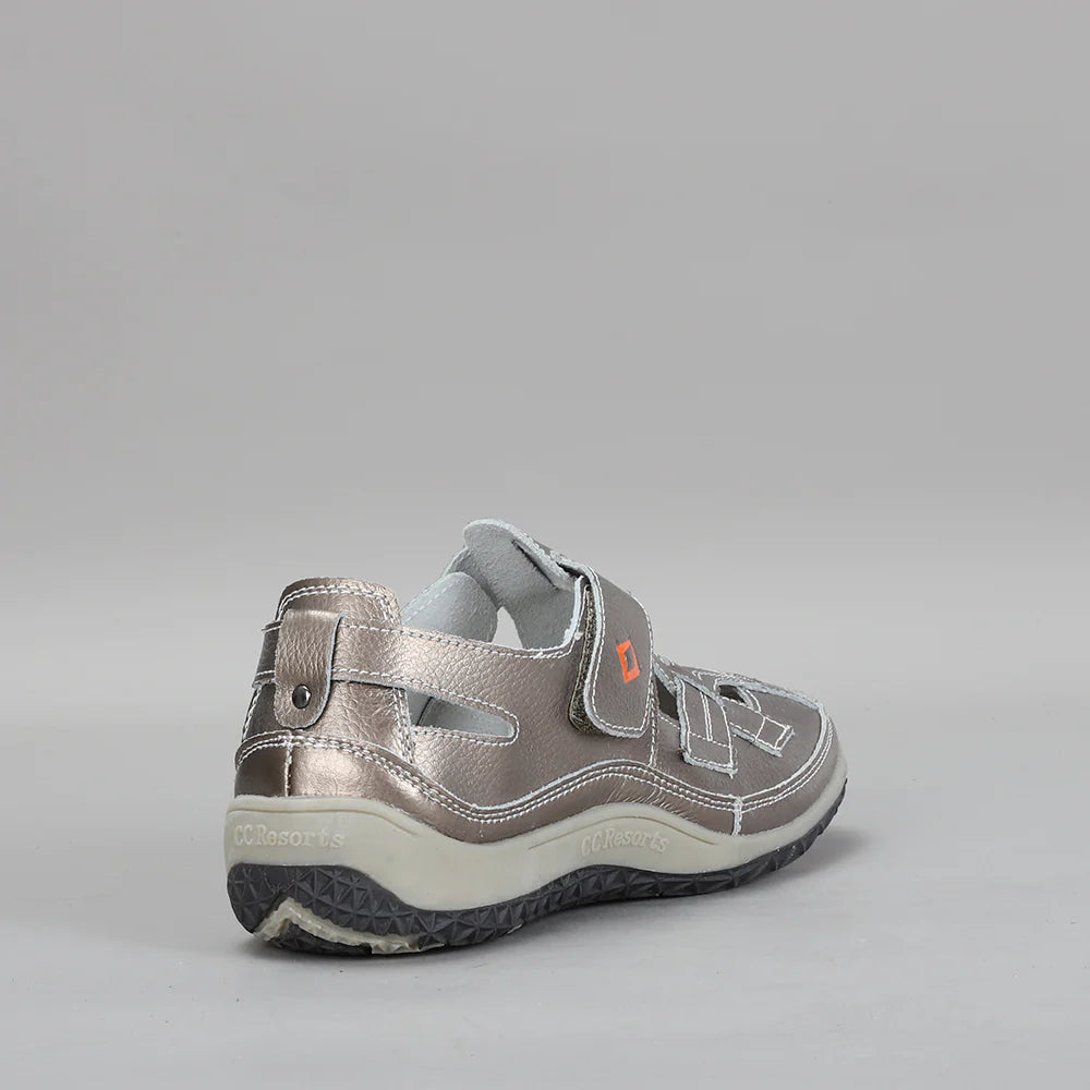CC Resorts Jackie flats in pewter color, featuring a sleek design and comfortable fit, perfect for casual wear.