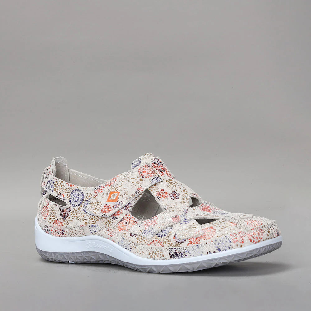 CC RESORTS JACKIE STONE FLORAL Women Flats - Zeke Collection NZ