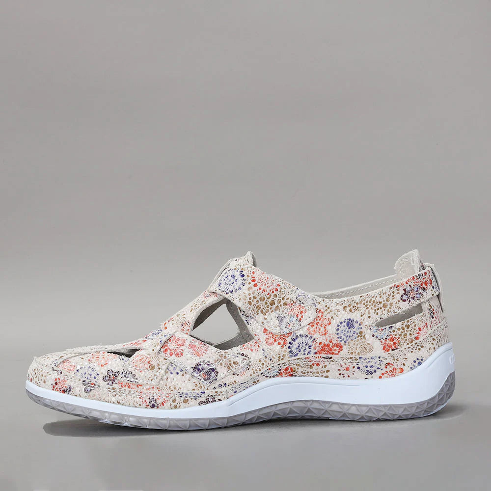CC RESORTS JACKIE STONE FLORAL Women Flats - Zeke Collection NZ