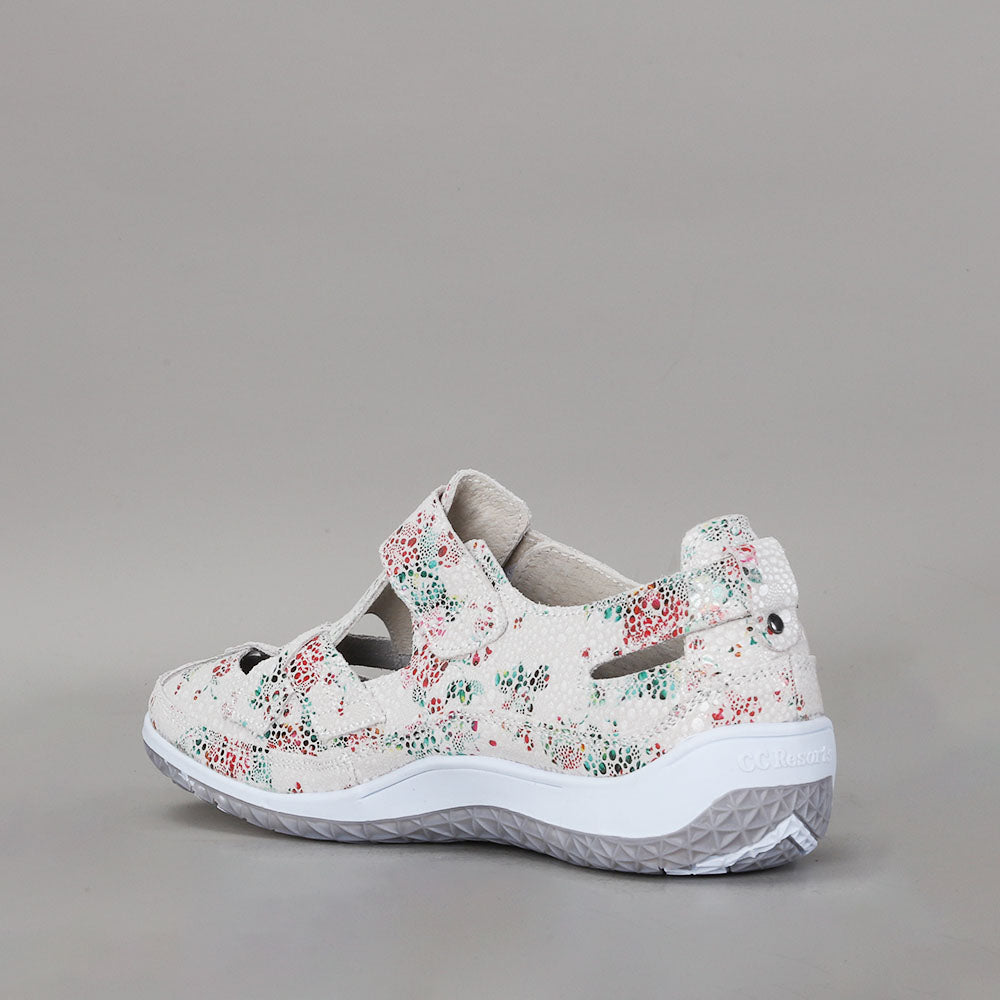 CC Resorts Jackie white and green floral flats with pointed toes and slip-on design, perfect for casual summer wear.