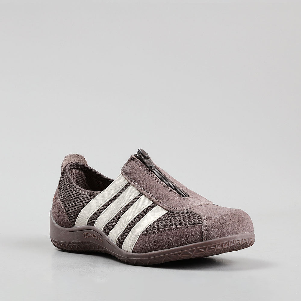 CC RESORTS JADA DK taupe and cream casual shoes with stylish design and comfortable fit, shown in the image.