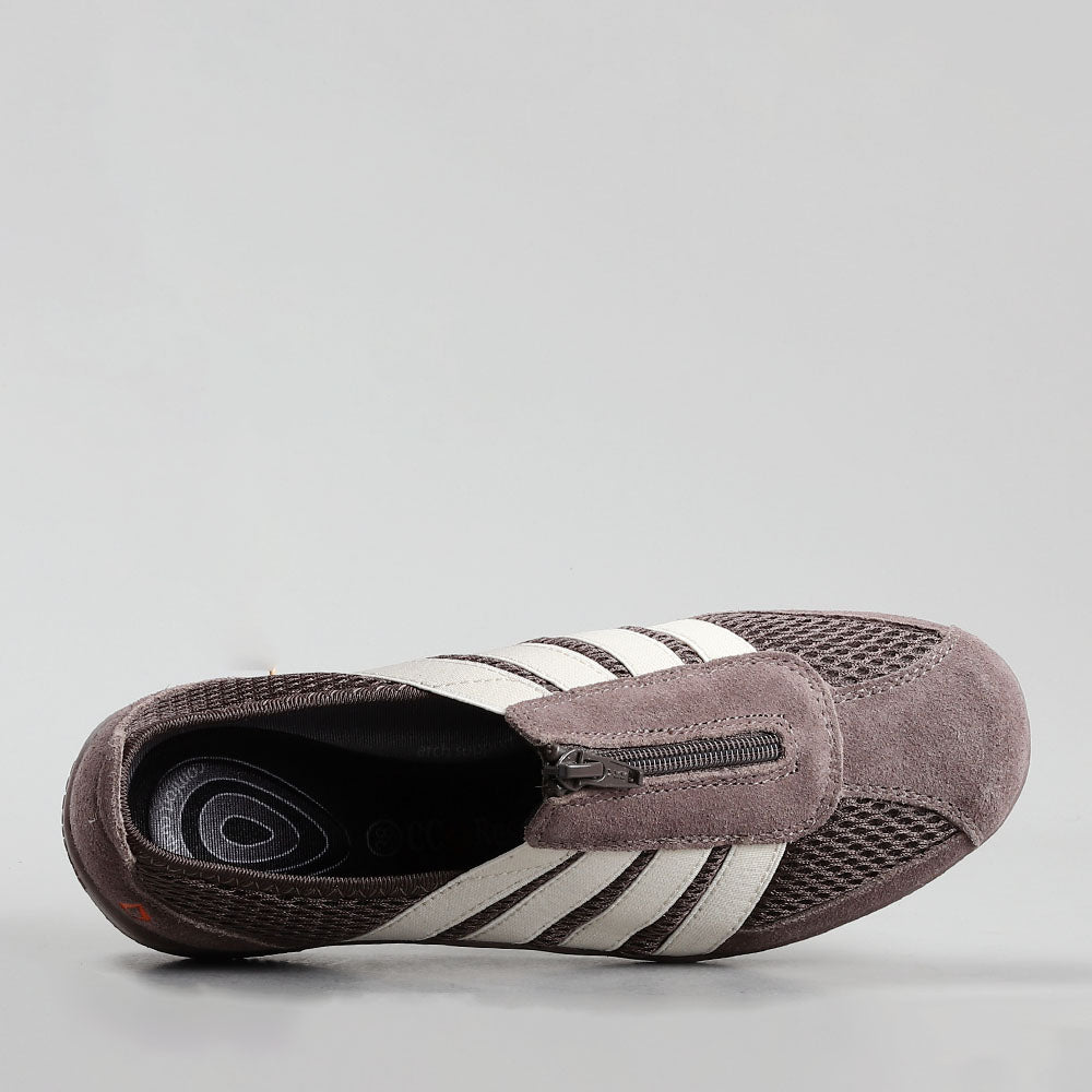 CC RESORTS JADA casual sandals in dark taupe and cream with open-toe design and comfortable strap details.