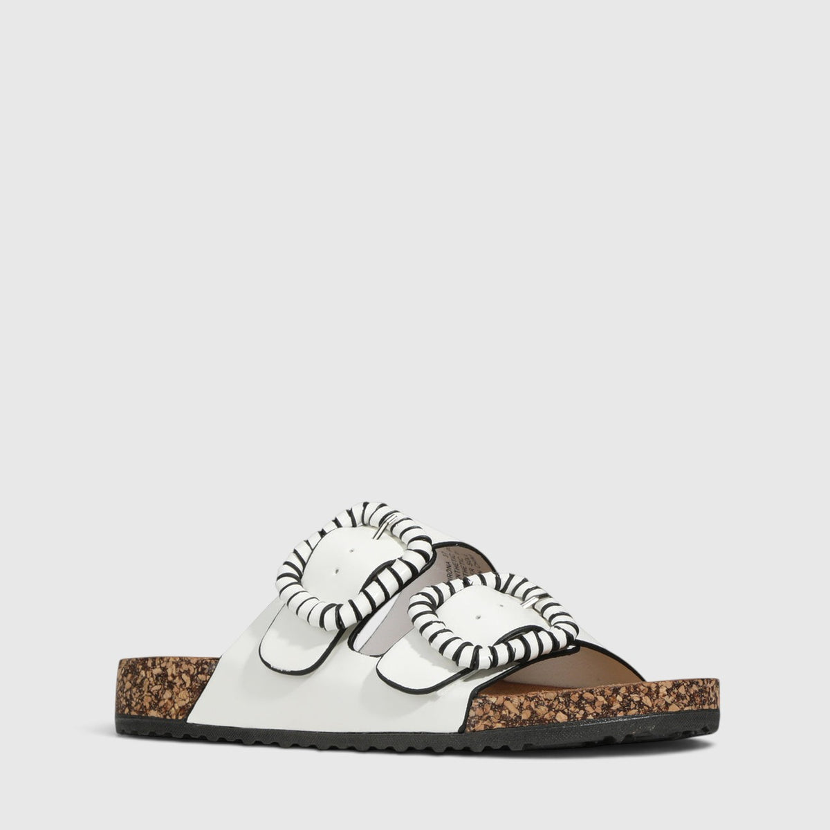 White Los Cabos Jirona slippers with soft fabric upper and cushioned sole, perfect for comfortable indoor wear.
