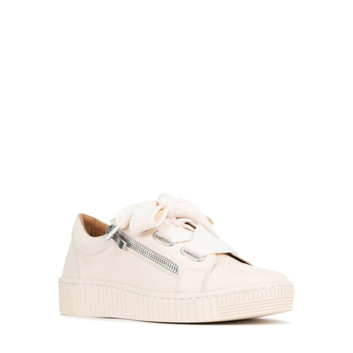 Eos Jovi Bone sneakers featuring a sleek design with bone-colored accents, casual style, and comfortable fit.