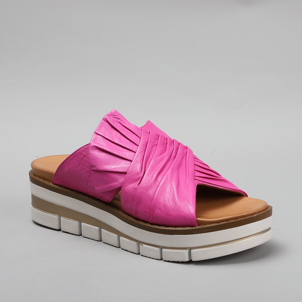 LE SANSA KHLOE HOT PINK Women Slip-ons - Zeke Collection NZ