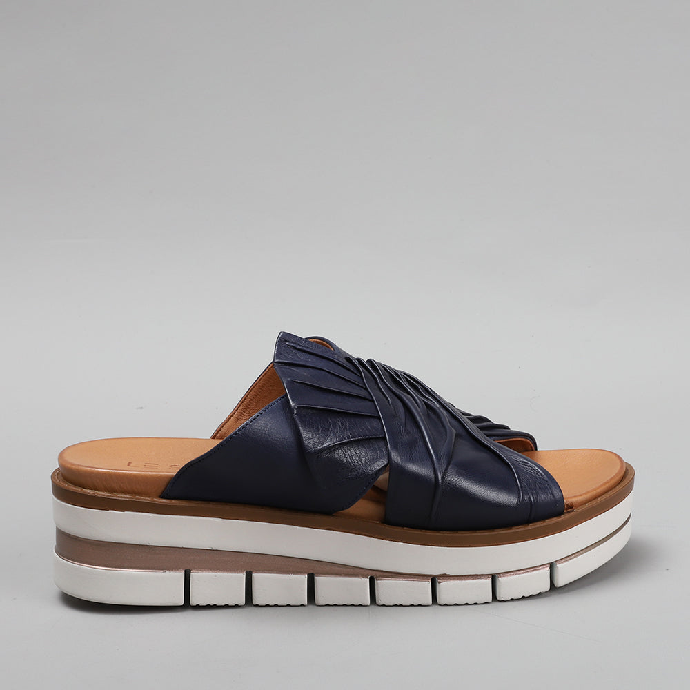 LE SANSA KHLOE NAVY Women Slip-ons - Zeke Collection NZ
