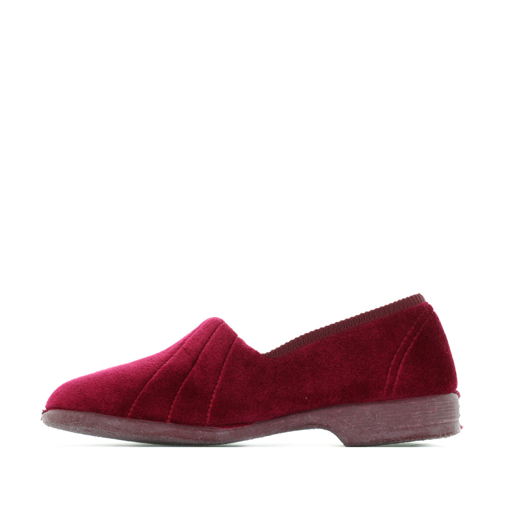 Euroflex Koala Burgundy slippers showing soft fabric and cozy design perfect for indoor comfort.