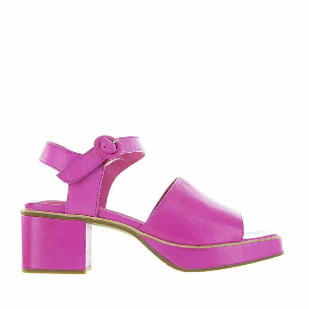 Le Sansa Ryalay hot pink sandals with stylish straps, perfect for casual and summer wear.