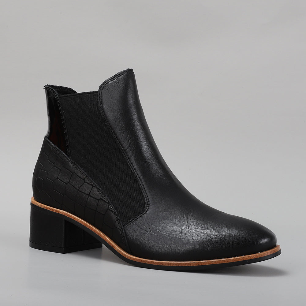 LESANSA REFRESH BLACK Women Boots - Zeke Collection NZ