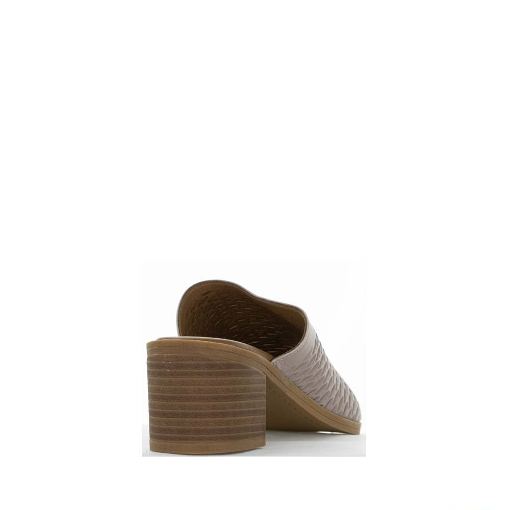 Le Sansa Lesansa Lovia II Heels in neutral tones, featuring a stylish design with a pointed toe and ankle strap.