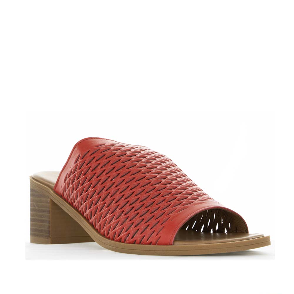 Le Sansa Lesansa Lovia II red heels featuring sleek straps and a pointed toe, perfect for stylish formal or evening wear.