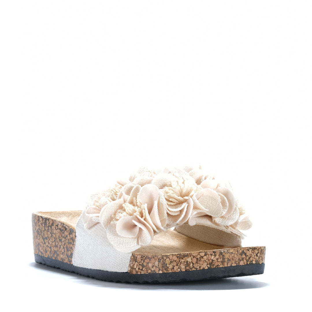 Natural Los Cabos Corsage slippers with soft fabric and floral design, featuring a comfortable slip-on style.