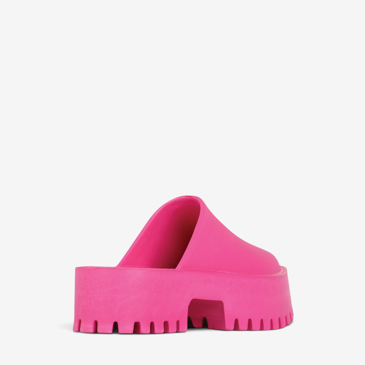 Back view of Los Cabos Marre pink slip-ons showing stylish design and comfortable fit.