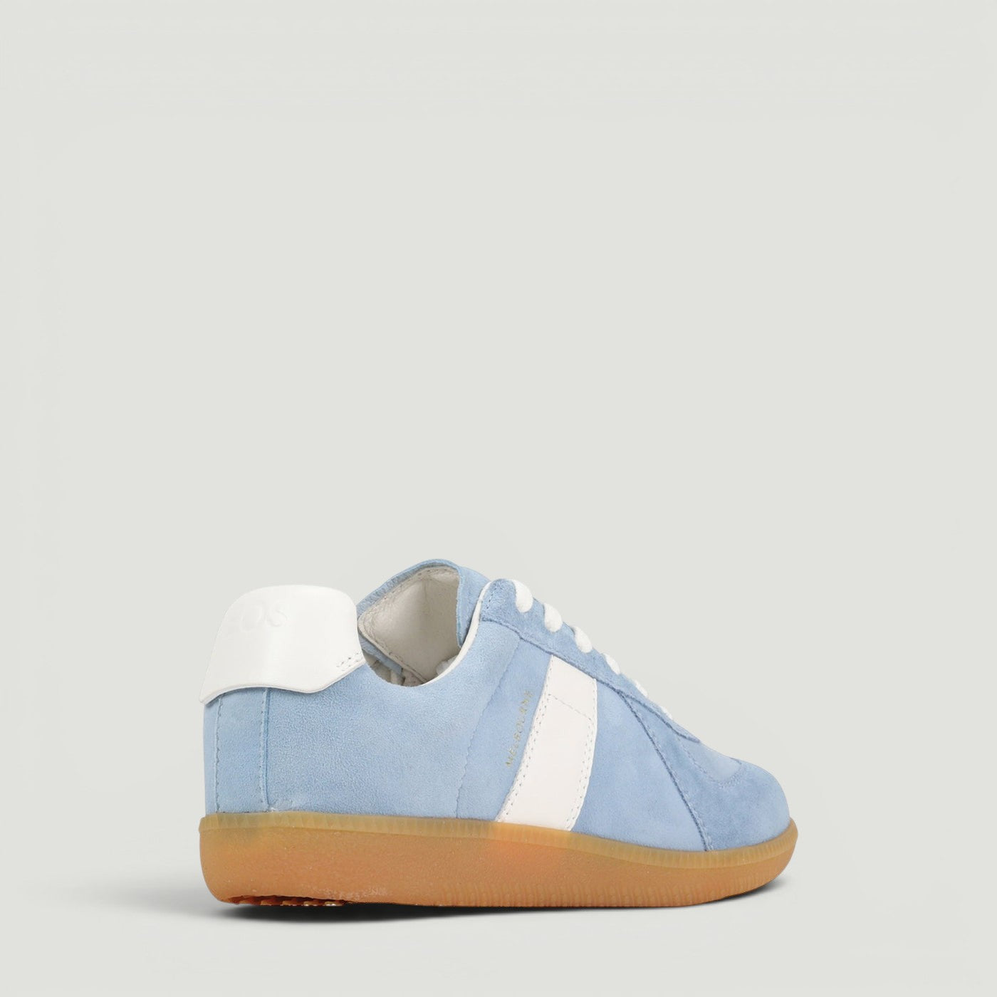 EOS Melbaa Sky sneakers in cool blue with white accents, featuring a stylish design and comfortable fit.