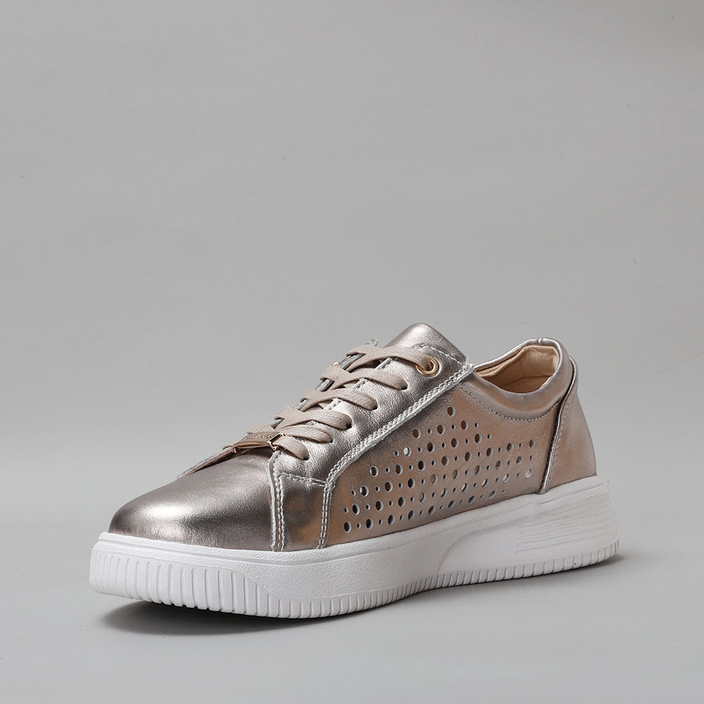 Naked Arches Noble Champagne sneakers with beige and champagne tones, showcasing stylish casual footwear with a modern design.