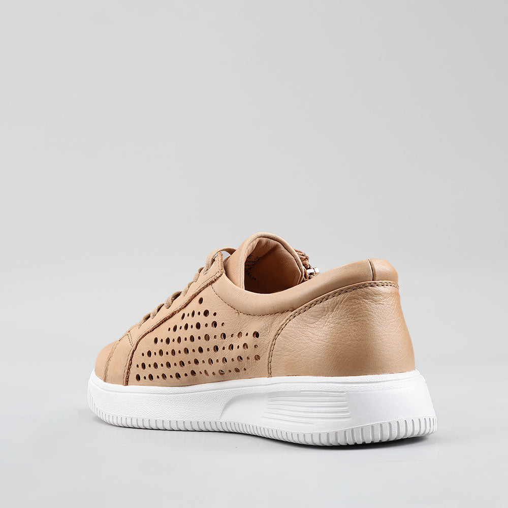 Naked Arches Noble Sneakers with stylish design, featuring sleek black and white color scheme and modern lacing details.