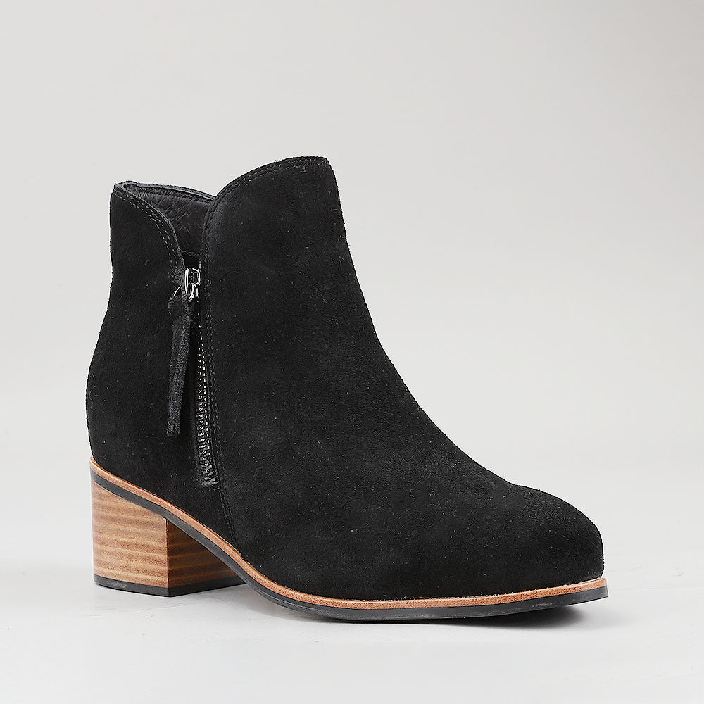 Naked Arches Oxley black suede boots with rounded toes and chunky heels, stylish footwear for everyday wear.